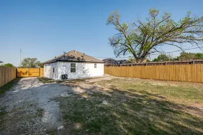 2410 S Marsalis Avenue, Dallas, TX 75216 - Photo 24
