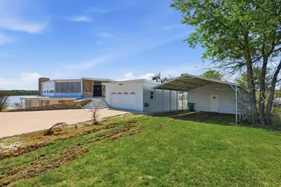 732 Blue Fathom Drive, Runaway Bay, TX 76426 - Photo 2