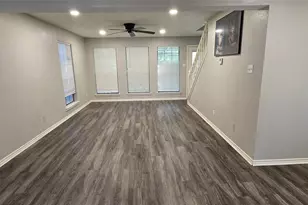 2665 Forest Trail Dr, Grand Prairie, TX 75052 - Photo 4