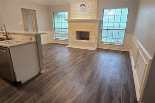 2665 Forest Trail Dr, Grand Prairie, TX 75052 - Photo 10