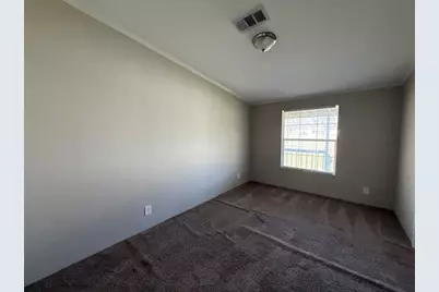 510 W Maple Street, Nocona, TX 76255 - Photo 8