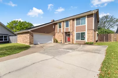 2405 Thistle Court, Euless, TX 76039 - Photo 1