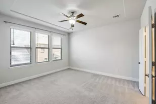 2257 Washington Dr, Carrollton, TX 75010 - Photo 8