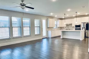 2257 Washington Dr, Carrollton, TX 75010 - Photo 2