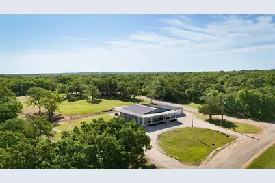 346 Nocona Drive, Nocona, TX 76255 - Photo 10