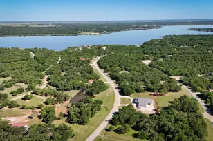 346 Nocona Dr, Nocona, TX 76255 - Photo 12