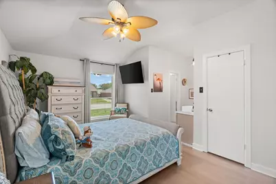 819 Blessing Creek Drive, Euless, TX 76039 - Photo 24