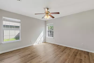 1901 Wright Street, Greenville, TX 75401 - Photo 12