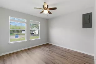 1901 Wright St, Greenville, TX 75401 - Photo 16