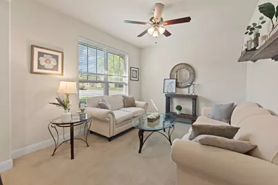 15532 Pioneer Bluff Trail, Fort Worth, TX 76262 - Photo 4