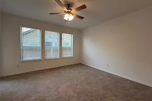 1448 Sun Gdn Wy, Justin, TX 76247 - Photo 16