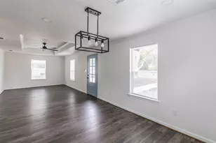 2208 Gurley Ave, Waco, TX 76706 - Photo 12