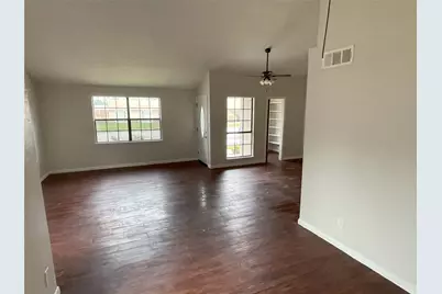 4113 Pepperbush Drive, Fort Worth, TX 76137 - Photo 4