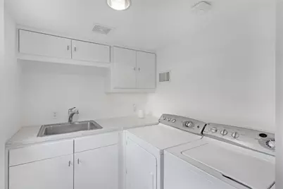 802 N Oak Cliff Boulevard, Dallas, TX 75208 - Photo 20