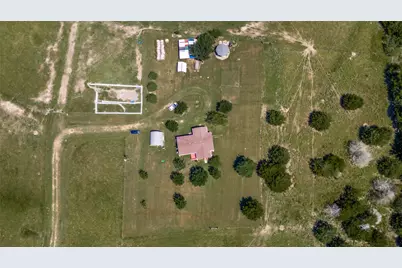 9121 NE County Road 2170, Powell, TX 75153 - Photo 30