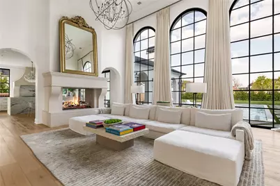 12460 Farmstead Drive, Frisco, TX 75033 - Photo 8