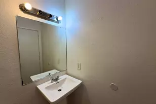 811 W Walnut St, Celina, TX 75009 - Photo 6