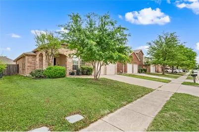 4257 Highgate Road, Fort Worth, TX 76244 - Photo 4