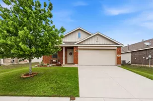 412 Falling Star Dr, Fort Worth, TX 76052 - Photo 1