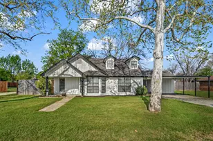 305 Gandy St, Lipan, TX 76462 - Photo 1