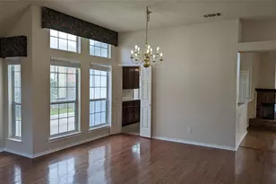 1115 Cambridge Dr, Carrollton, TX 75007 - Photo 2