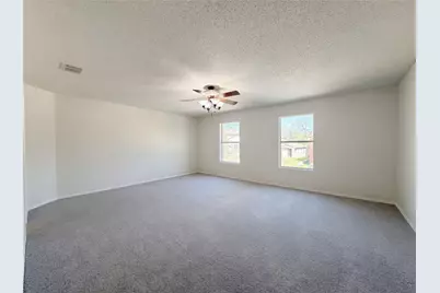 2501 Avalon Creek Way, McKinney, TX 75071 - Photo 4