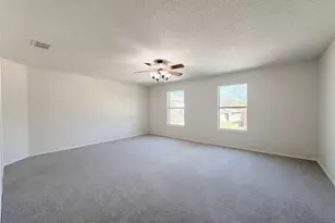 2501 Avalon Creek Way, McKinney, TX 75071 - Photo 4