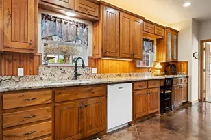 1230 Sweet Springs Rd, Weatherford, TX 76088 - Photo 20