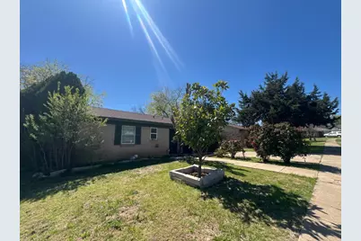 1126 Hickory Trail, Garland, TX 75040 - Photo 2