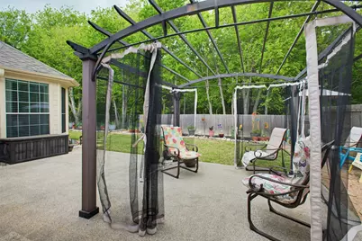 8 Whispering Bend Court, Mansfield, TX 76063 - Photo 10