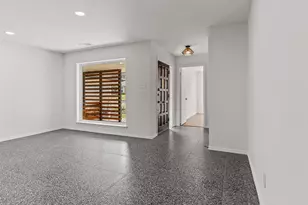 7605 Meadow Oaks Dr, Dallas, TX 75230 - Photo 4