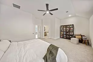 9105 Desert Flora Dr, Fort Worth, TX 76131 - Photo 18