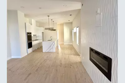 2419 Crossman Avenue, Dallas, TX 75212 - Photo 2