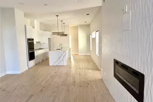 2419 Crossman Ave, Dallas, TX 75212 - Photo 2