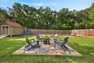 405 Pecan St, Azle, TX 76020 - Photo 30