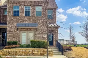 2000 Naples Dr, Rowlett, TX 75088 - Photo 2