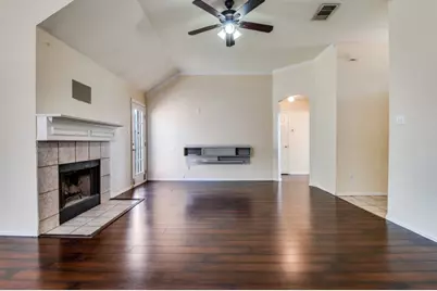 801 Lowe Drive, Cedar Hill, TX 75104 - Photo 6