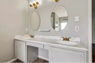 801 Lowe Drive, Cedar Hill, TX 75104 - Photo 16