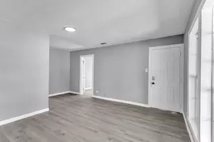 904 N Virginia St, Terrell, TX 75160 - Photo 2