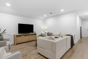 11120 E Chase Ln, Providence Village, TX 76227 - Photo 6