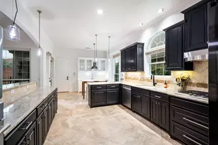 5932 Broadmoor Dr, Plano, TX 75093 - Photo 4