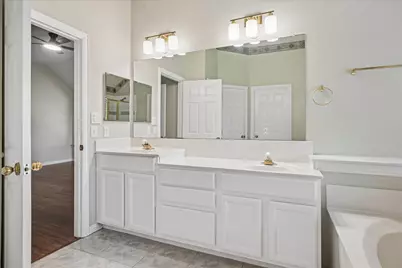 1209 Silverwood Drive, Flower Mound, TX 75028 - Photo 16