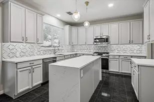 1209 Silverwood Dr, Flower Mound, TX 75028 - Photo 12