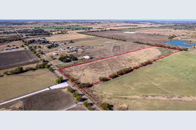 5814 Woodard Avenue, Cleburne, TX 76033 - Photo 1