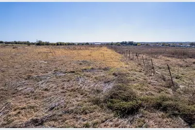 5814 Woodard Avenue, Cleburne, TX 76033 - Photo 16