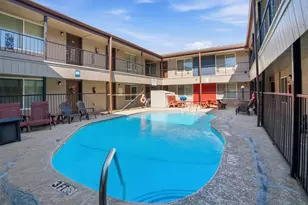 150 S Main St, Euless, TX 76040 - Photo 4