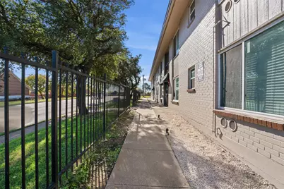 150 S Main Street, Euless, TX 76040 - Photo 26