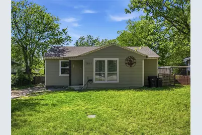 1801 Lawther Drive, River Oaks, TX 76114 - Photo 1