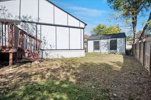 2717 El Tivoli Dr, Dallas, TX 75211 - Photo 22