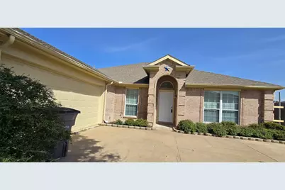 4108 Mitchell Court, Sachse, TX 75048 - Photo 2